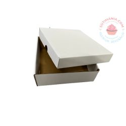 Közepes doboz tetővel